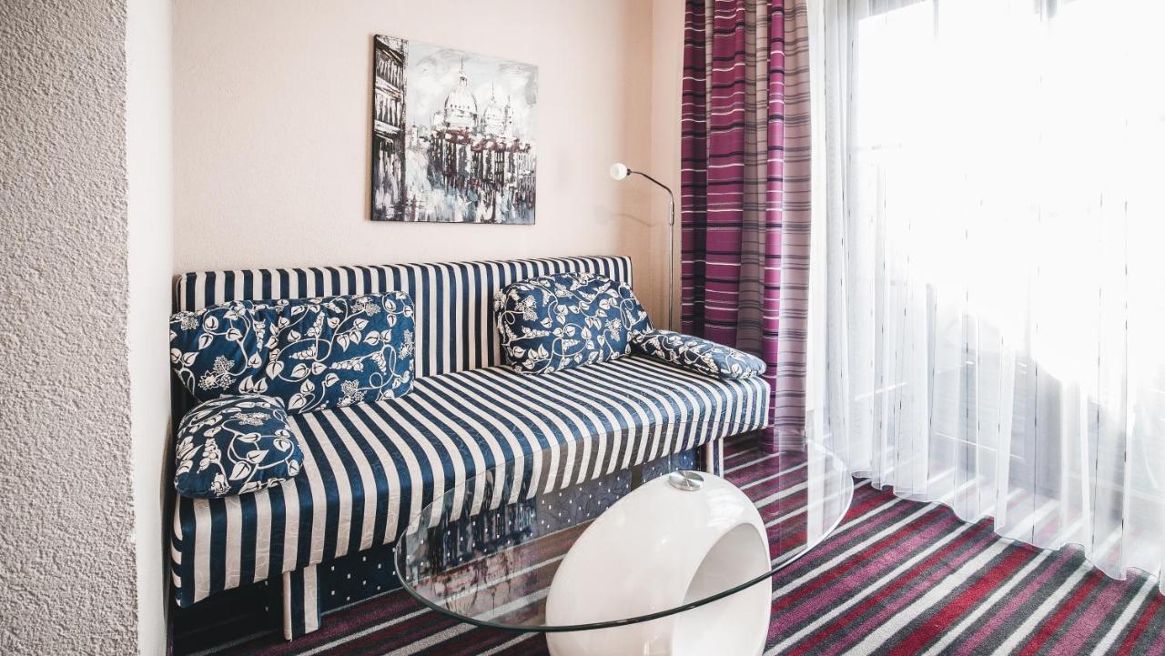 Hotel Karntnerhof Velden By S4Y Velden am Wörthersee Dış mekan fotoğraf